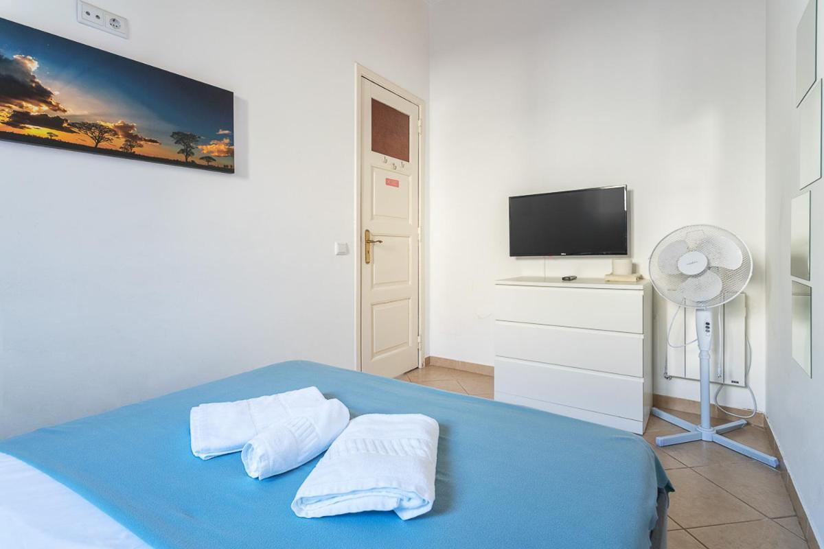 Blife Salinya Private Rooms At N125 Olhão Eksteriør billede