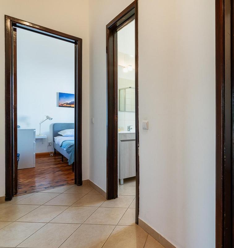 Blife Salinya Private Rooms At N125 Olhão Eksteriør billede